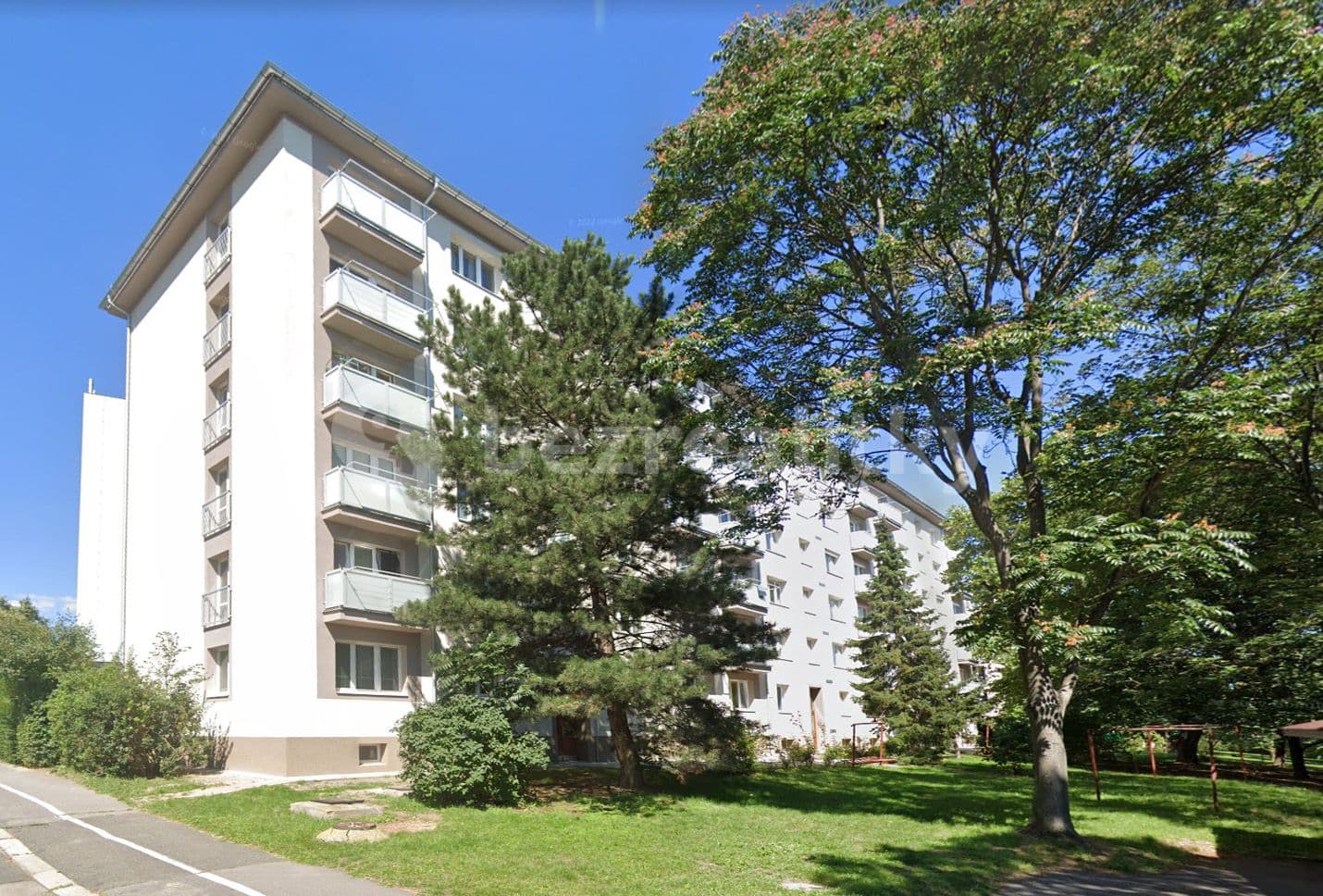 Pronájem bytu Garsoniéra 20 m², Pod Lipami, Praha, Praha Pronájem bytu Garsoniéra 20 m², Pod Lipami, Praha, Praha