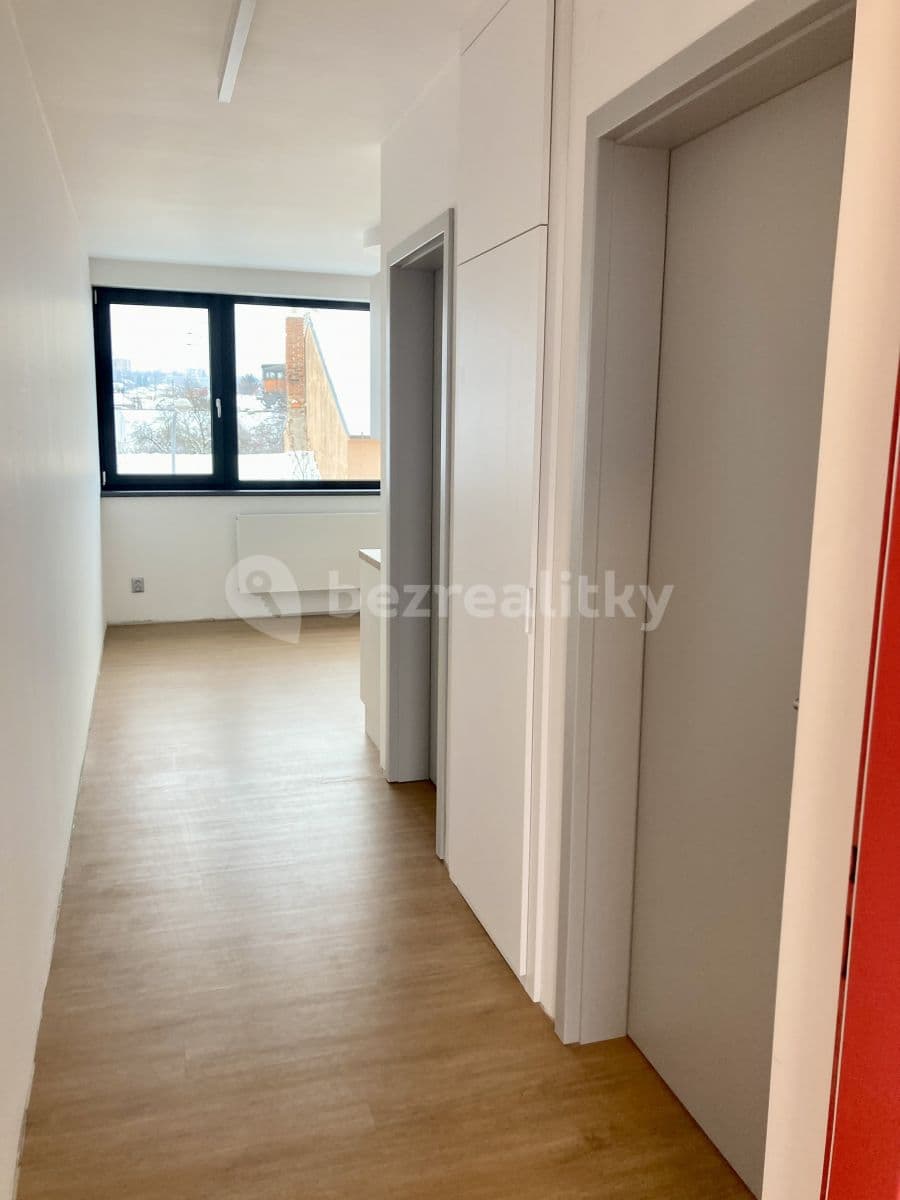 Pronájem bytu 2+kk 40 m², Brno, Jihomoravský kraj Pronájem bytu 2+kk 40 m², Brno, Jihomoravský kraj