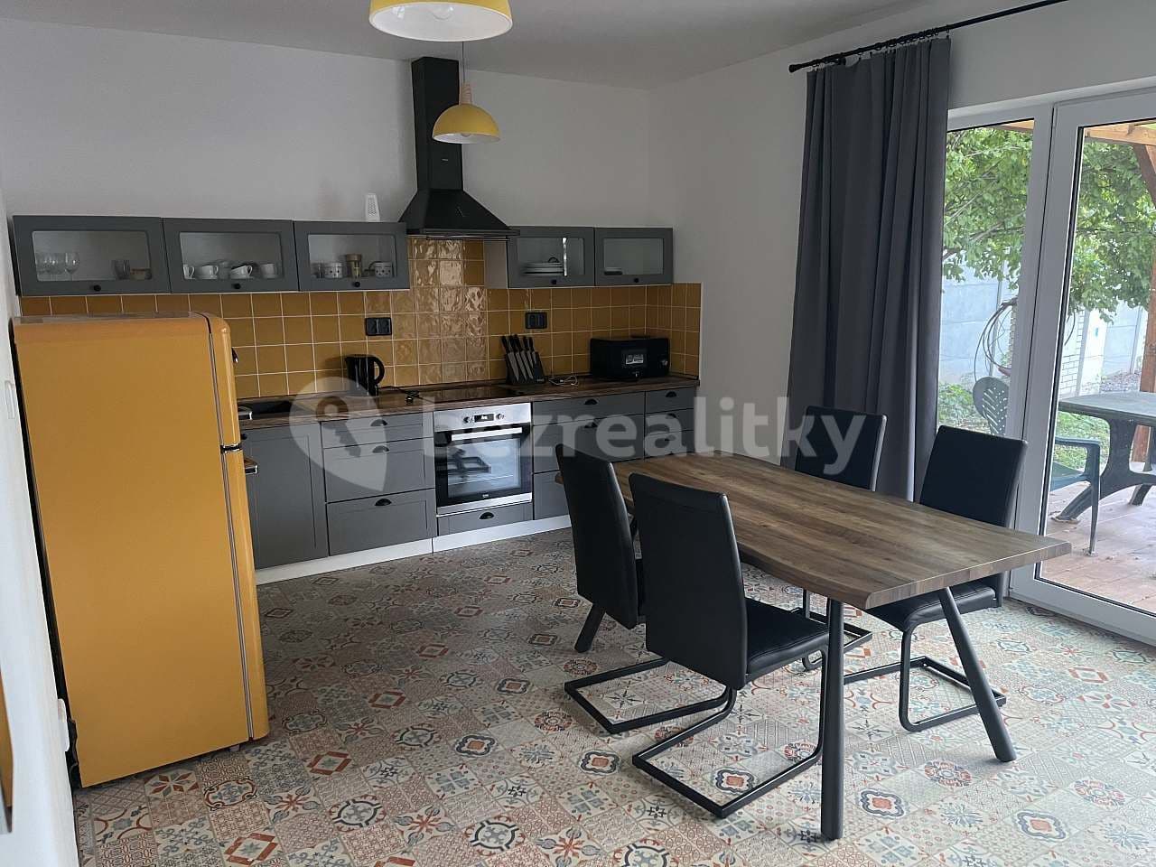 Pronájem chaty, chalupy, Úmonín, Středočeský kraj Pronájem chaty, chalupy, Úmonín, Středočeský kraj