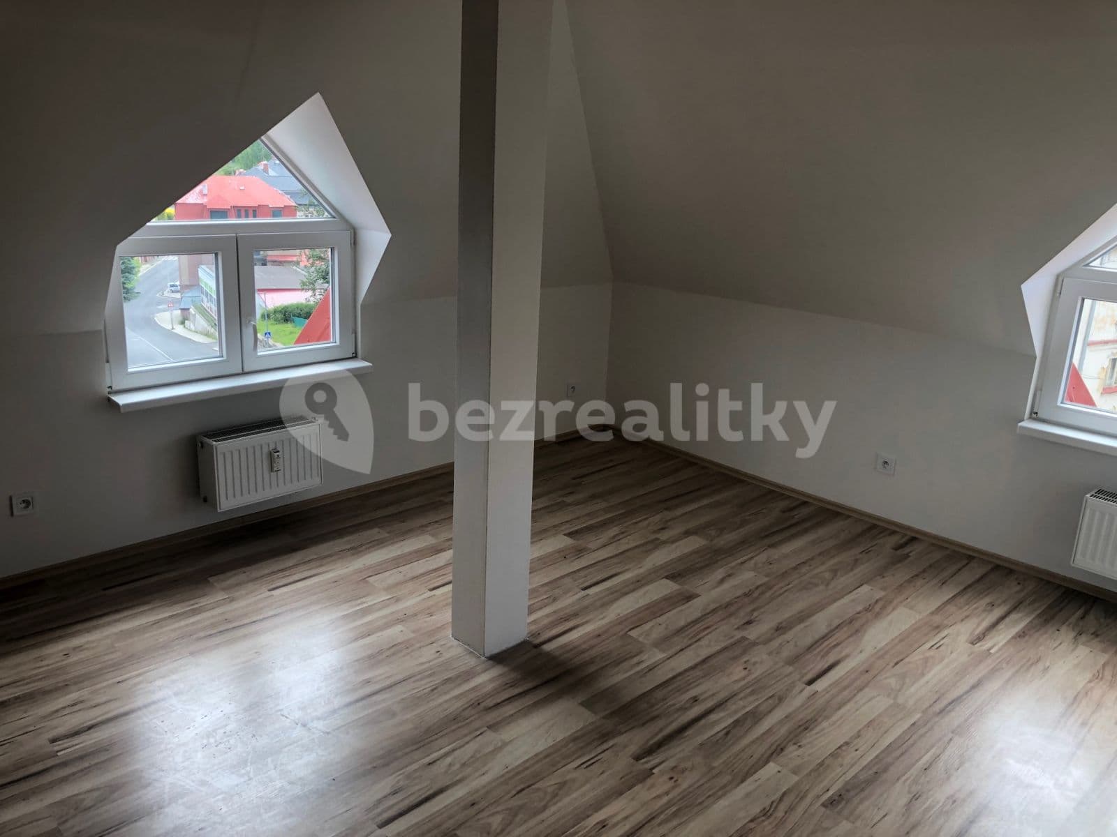 Pronájem bytu 2+kk 43 m², Úzká, Vejprty, Ústecký kraj Pronájem bytu 2+kk 43 m², Úzká, Vejprty, Ústecký kraj