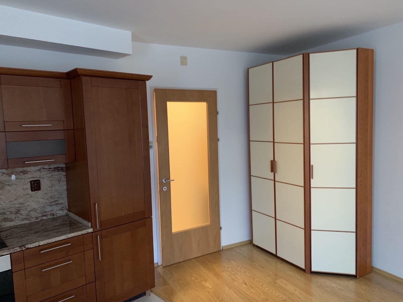 Pronájem bytu 3+kk 96 m², U Zvonařky, Praha, Praha Pronájem bytu 3+kk 96 m², U Zvonařky, Praha, Praha