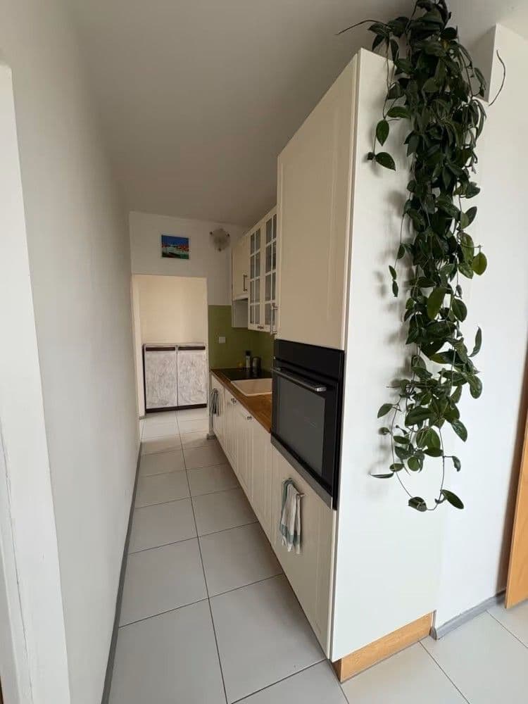 Prodej bytu 3+1 72 m², Přesličková, Praha, Praha Prodej bytu 3+1 72 m², Přesličková, Praha, Praha