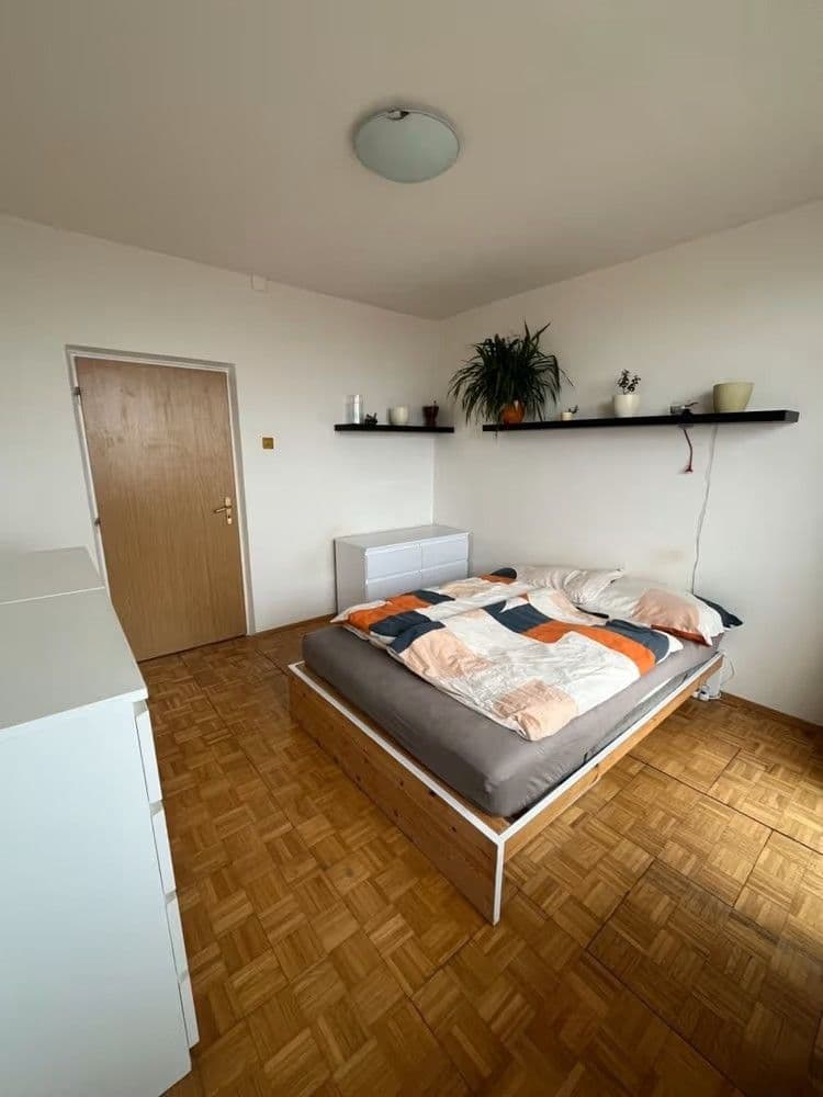 Prodej bytu 3+1 72 m², Přesličková, Praha, Praha Prodej bytu 3+1 72 m², Přesličková, Praha, Praha