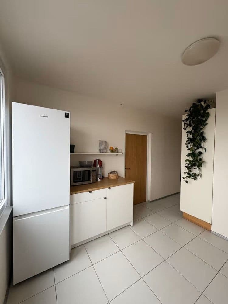 Prodej bytu 3+1 72 m², Přesličková, Praha, Praha Prodej bytu 3+1 72 m², Přesličková, Praha, Praha
