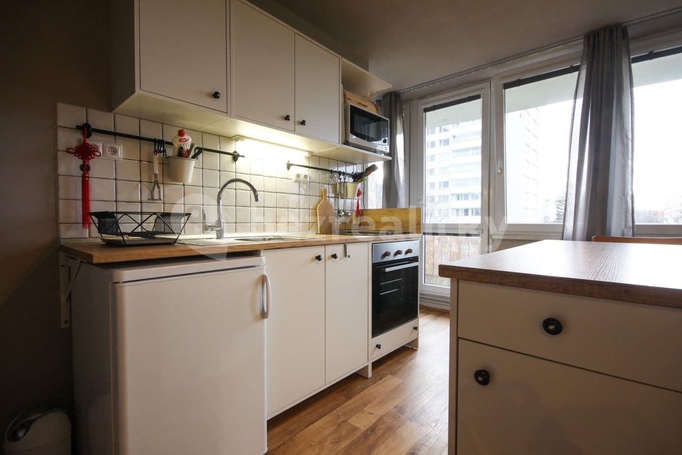 Pronájem bytu 1+kk 28 m², Nekvasilova, Praha, Praha Pronájem bytu 1+kk 28 m², Nekvasilova, Praha, Praha