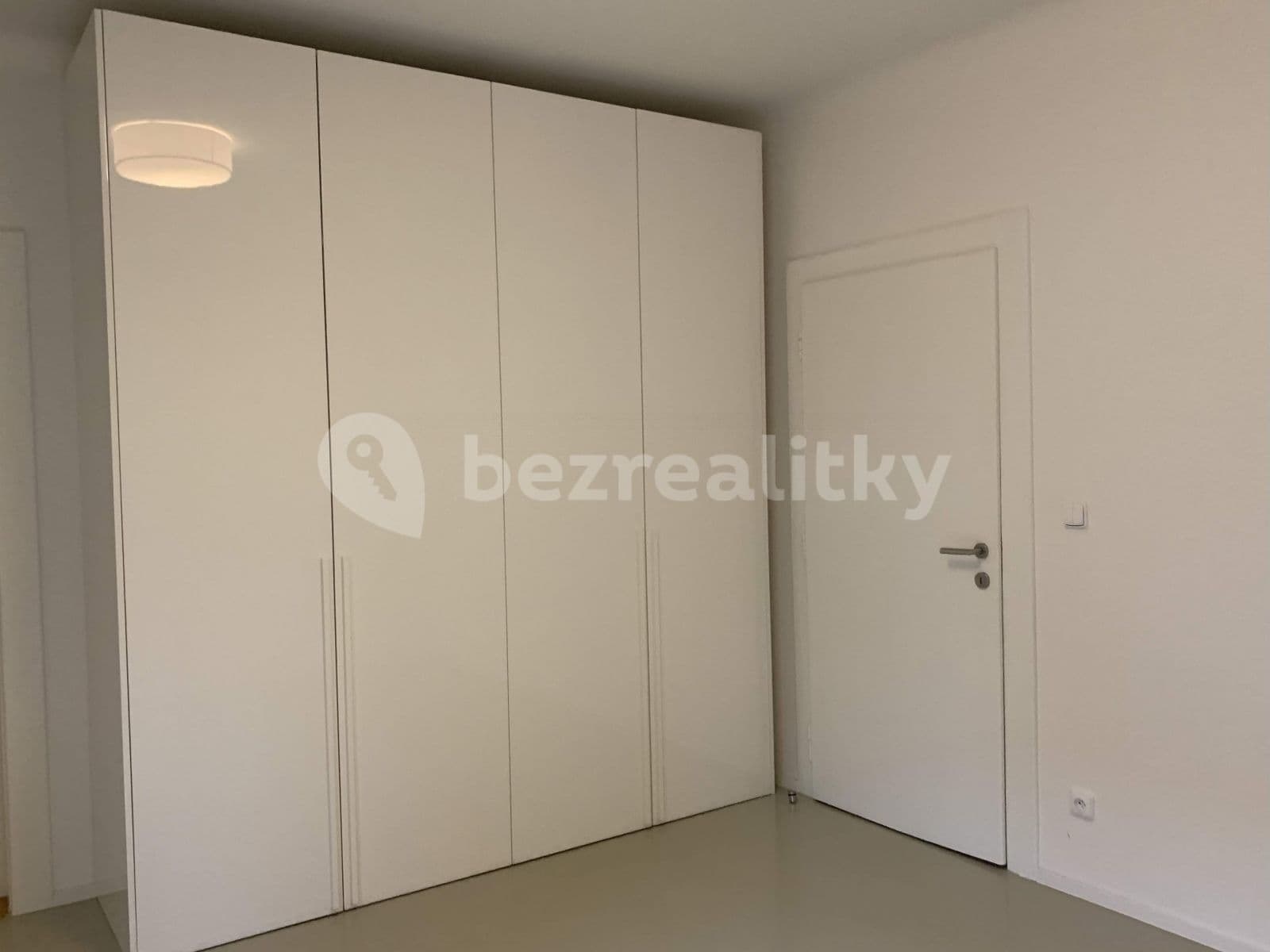 Pronájem bytu 3+kk 96 m², Zelený pruh, Praha, Praha Pronájem bytu 3+kk 96 m², Zelený pruh, Praha, Praha