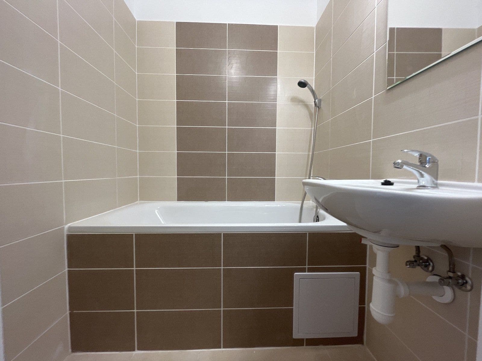 Pronájem bytu 4+1 75 m², Jungmannova, Havířov, Moravskoslezský kraj Pronájem bytu 4+1 75 m², Jungmannova, Havířov, Moravskoslezský kraj