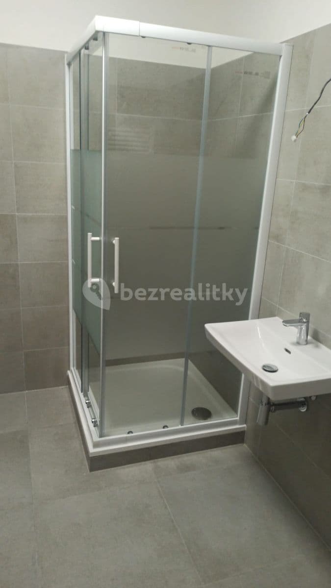 Pronájem bytu 2+kk 50 m², Velvarská, Horoměřice, Středočeský kraj Pronájem bytu 2+kk 50 m², Velvarská, Horoměřice, Středočeský kraj