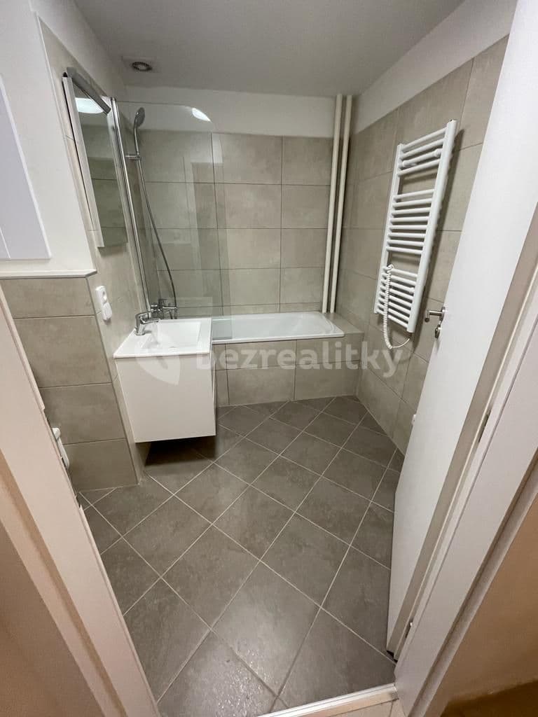 Pronájem bytu 1+1 37 m², Hurbanova, Praha, Praha Pronájem bytu 1+1 37 m², Hurbanova, Praha, Praha