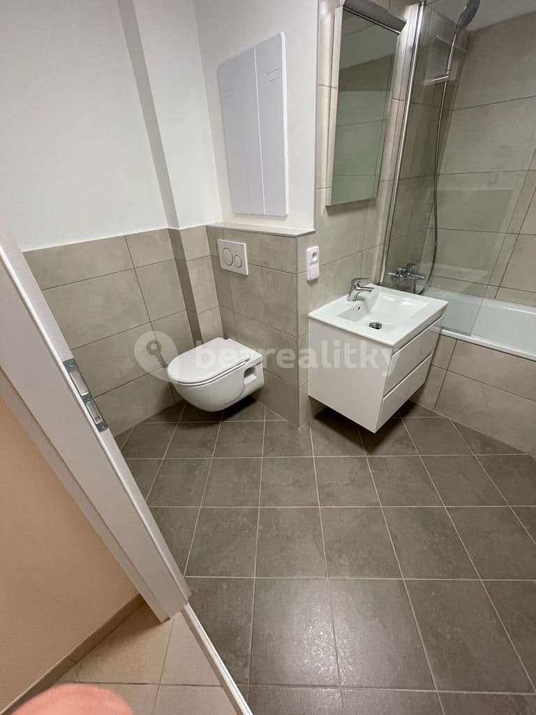 Pronájem bytu 1+1 37 m², Hurbanova, Praha, Praha Pronájem bytu 1+1 37 m², Hurbanova, Praha, Praha