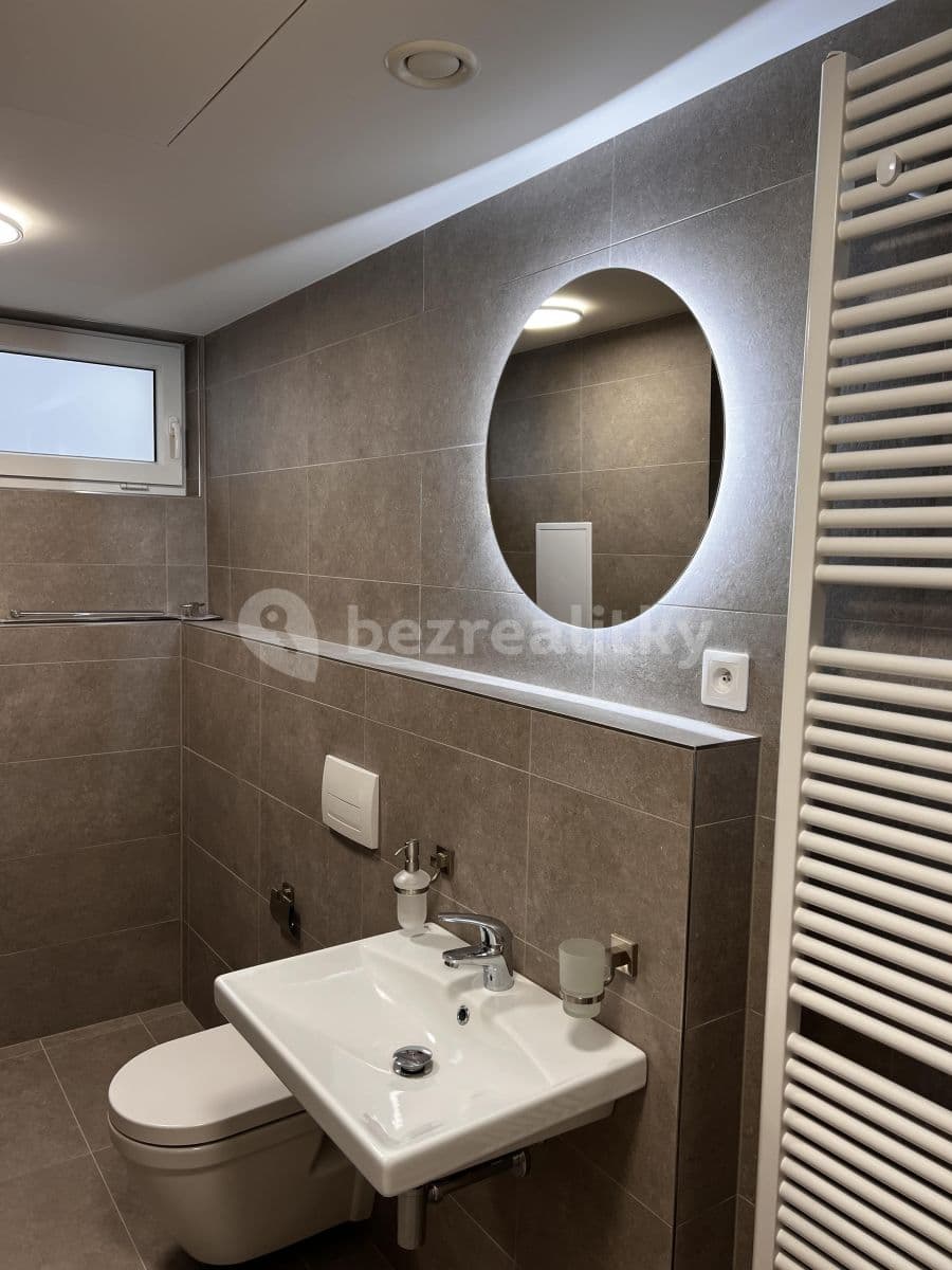 Pronájem bytu 2+kk 51 m², Svatošových, Praha, Praha Pronájem bytu 2+kk 51 m², Svatošových, Praha, Praha