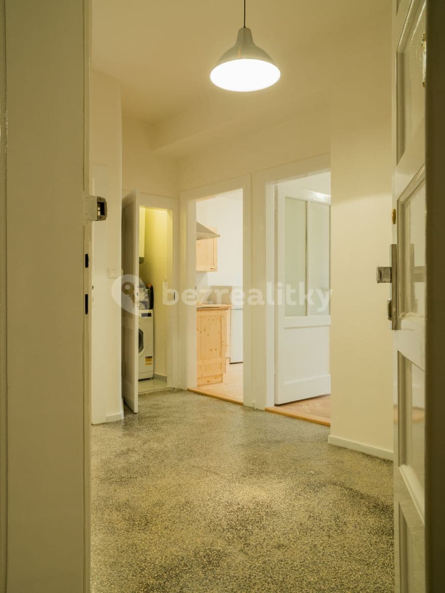 Pronájem bytu 2+kk 50 m², U Křížku, Praha, Praha Pronájem bytu 2+kk 50 m², U Křížku, Praha, Praha