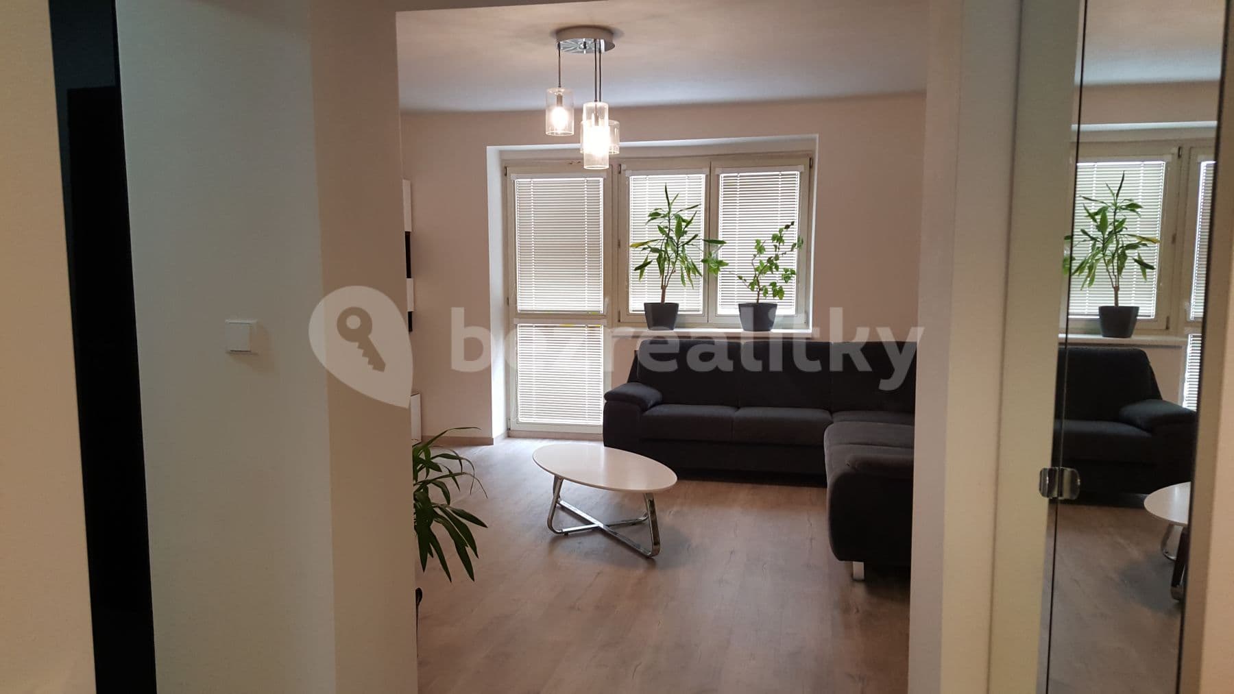 Pronájem bytu 3+1 75 m², Labská kotlina, Hradec Králové, Královéhradecký kraj Pronájem bytu 3+1 75 m², Labská kotlina, Hradec Králové, Královéhradecký kraj