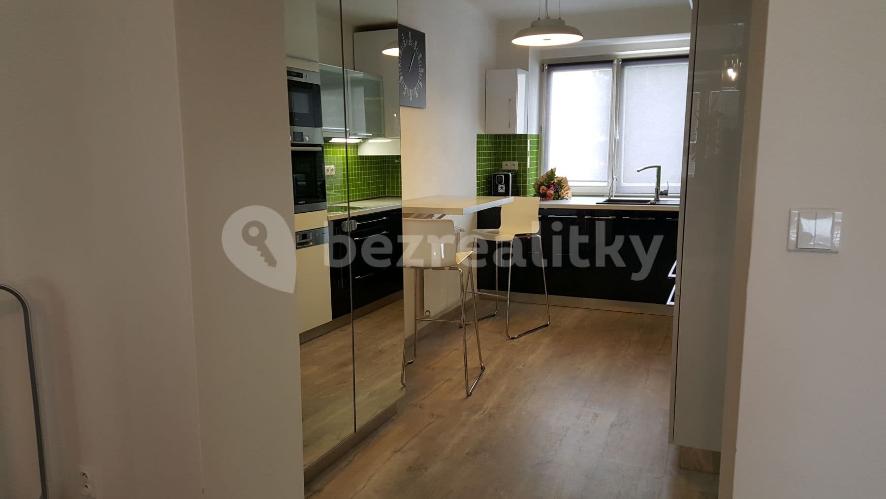 Pronájem bytu 3+1 75 m², Labská kotlina, Hradec Králové, Královéhradecký kraj Pronájem bytu 3+1 75 m², Labská kotlina, Hradec Králové, Královéhradecký kraj