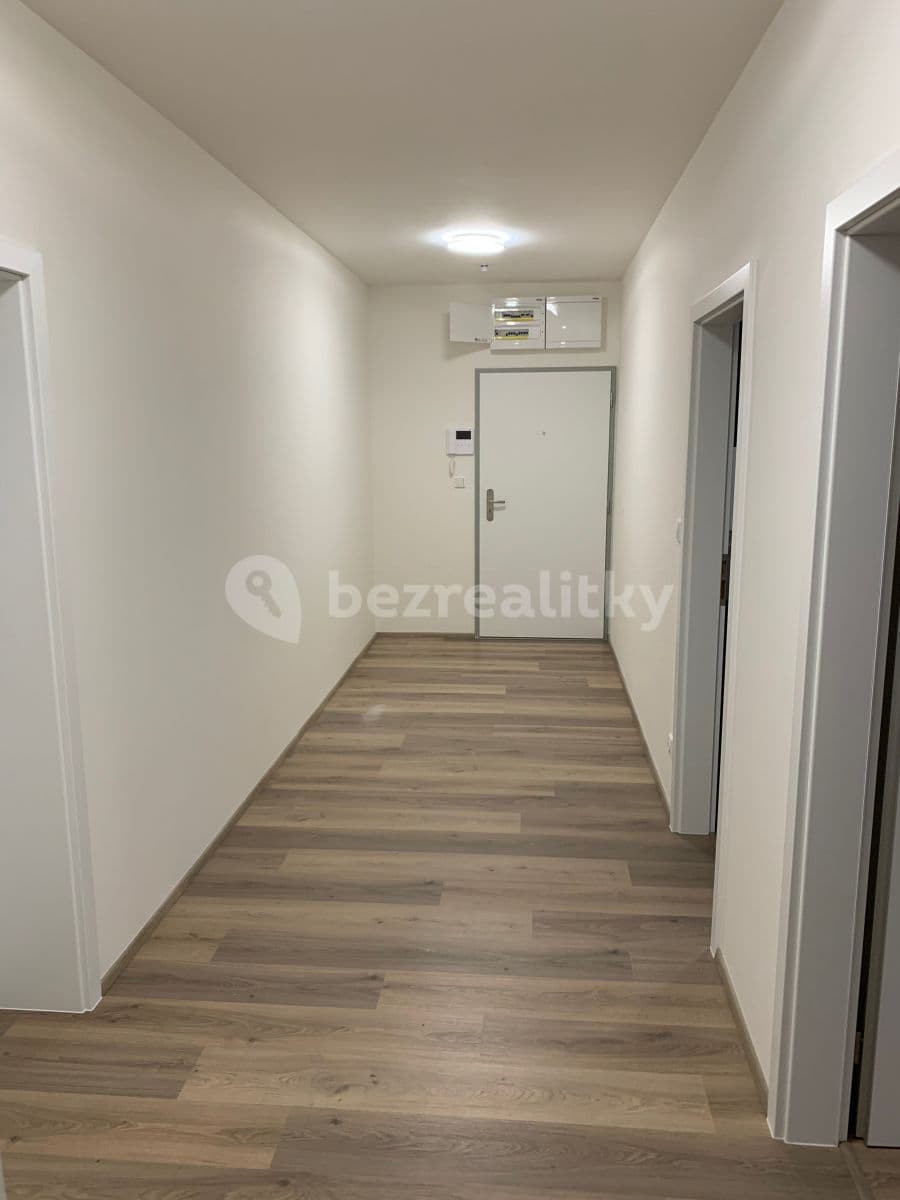 Pronájem bytu 2+kk 72 m², Dílenská, Plzeň, Plzeňský kraj Pronájem bytu 2+kk 72 m², Dílenská, Plzeň, Plzeňský kraj