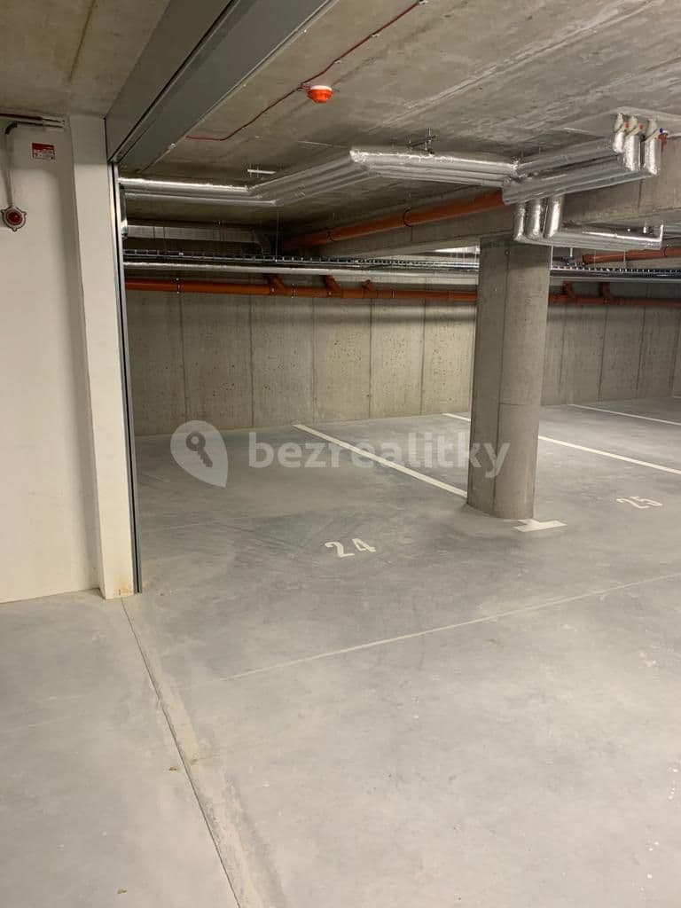 Pronájem bytu 2+kk 72 m², Dílenská, Plzeň, Plzeňský kraj Pronájem bytu 2+kk 72 m², Dílenská, Plzeň, Plzeňský kraj