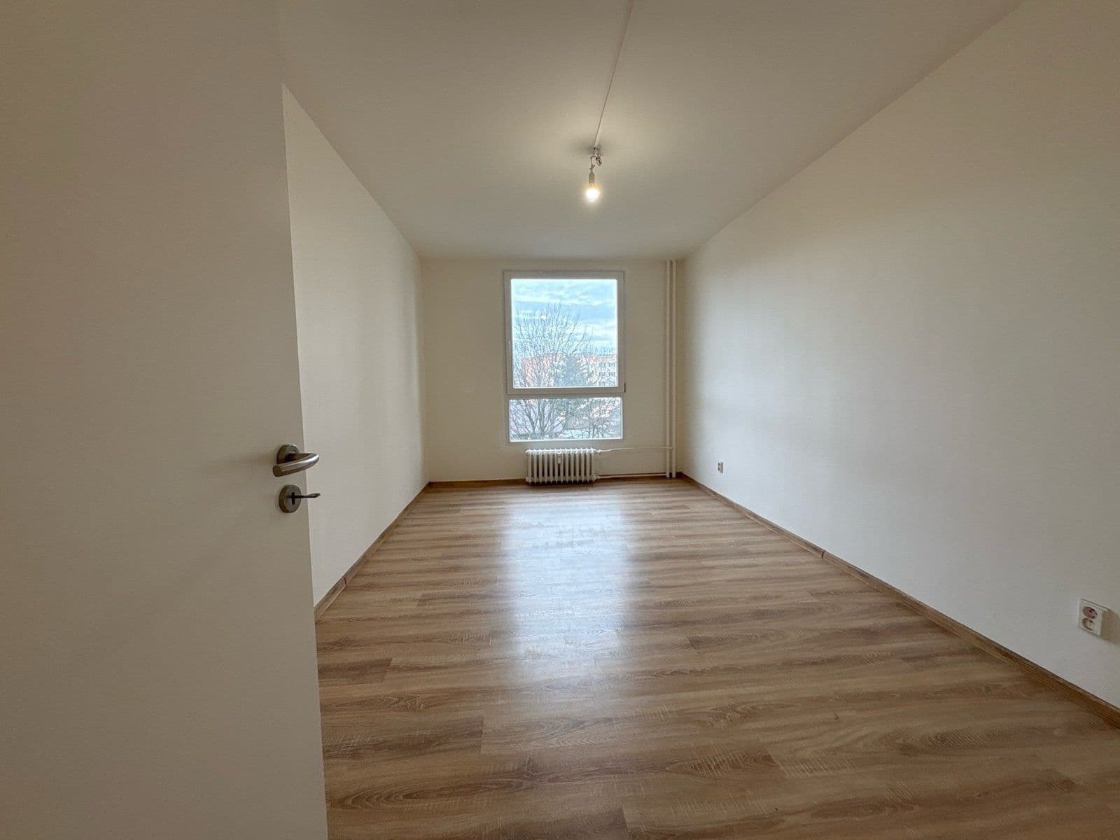 Pronájem bytu 2+1 61 m², Československé armády, Frýdek-Místek, Moravskoslezský kraj Pronájem bytu 2+1 61 m², Československé armády, Frýdek-Místek, Moravskoslezský kraj