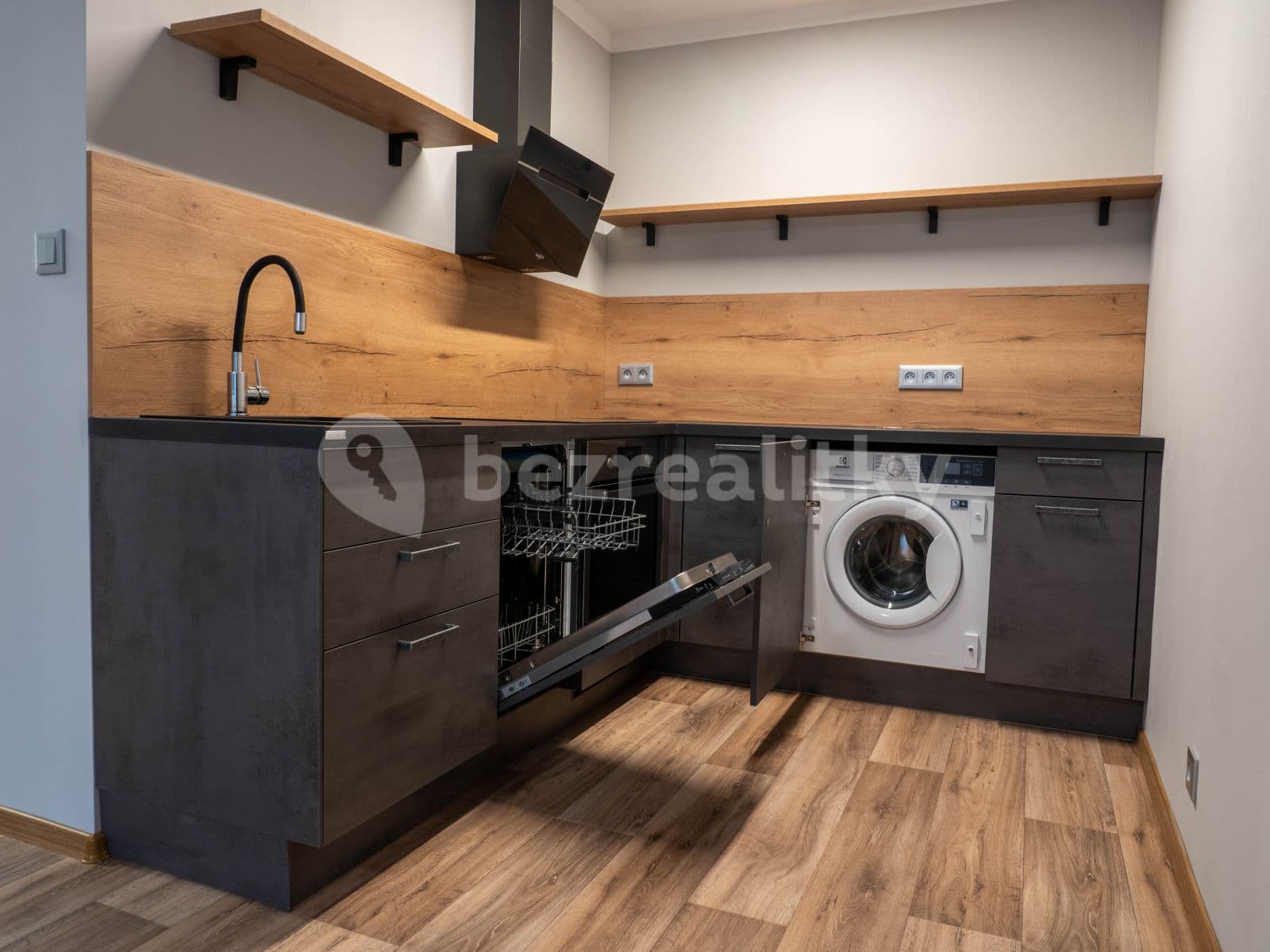 Pronájem bytu 2+kk 49 m², Vánková, Praha, Praha Pronájem bytu 2+kk 49 m², Vánková, Praha, Praha