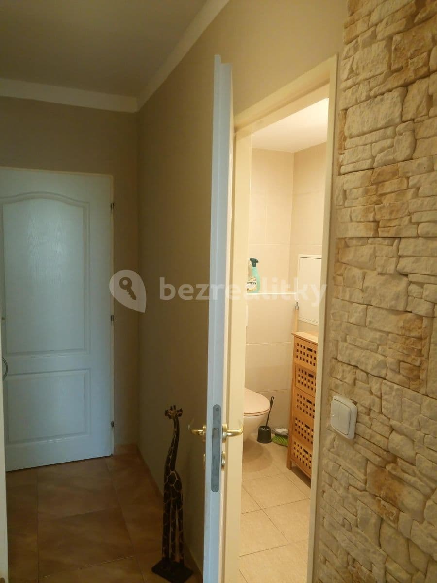 Pronájem bytu 2+kk 45 m², Doubravická, Praha, Praha Pronájem bytu 2+kk 45 m², Doubravická, Praha, Praha