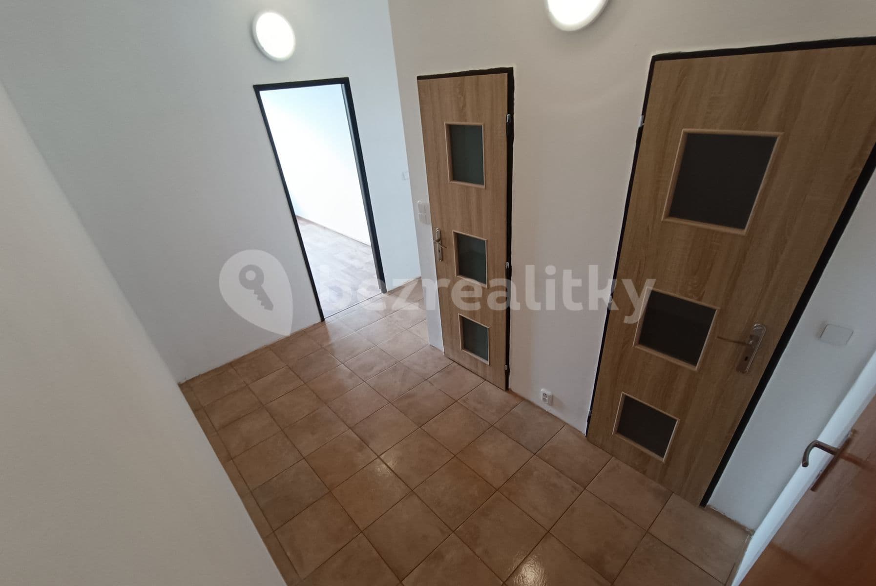 Pronájem bytu 2+kk 43 m², Famfulíkova, Praha, Praha Pronájem bytu 2+kk 43 m², Famfulíkova, Praha, Praha