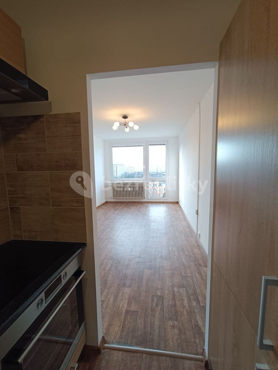 Pronájem bytu 2+kk 43 m², Famfulíkova, Praha, Praha Pronájem bytu 2+kk 43 m², Famfulíkova, Praha, Praha