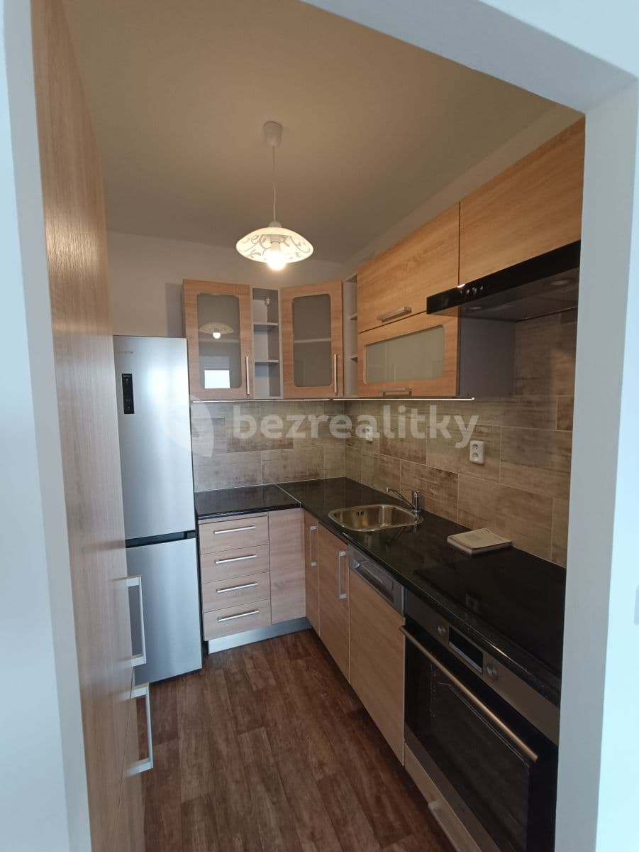 Pronájem bytu 2+kk 43 m², Famfulíkova, Praha, Praha Pronájem bytu 2+kk 43 m², Famfulíkova, Praha, Praha