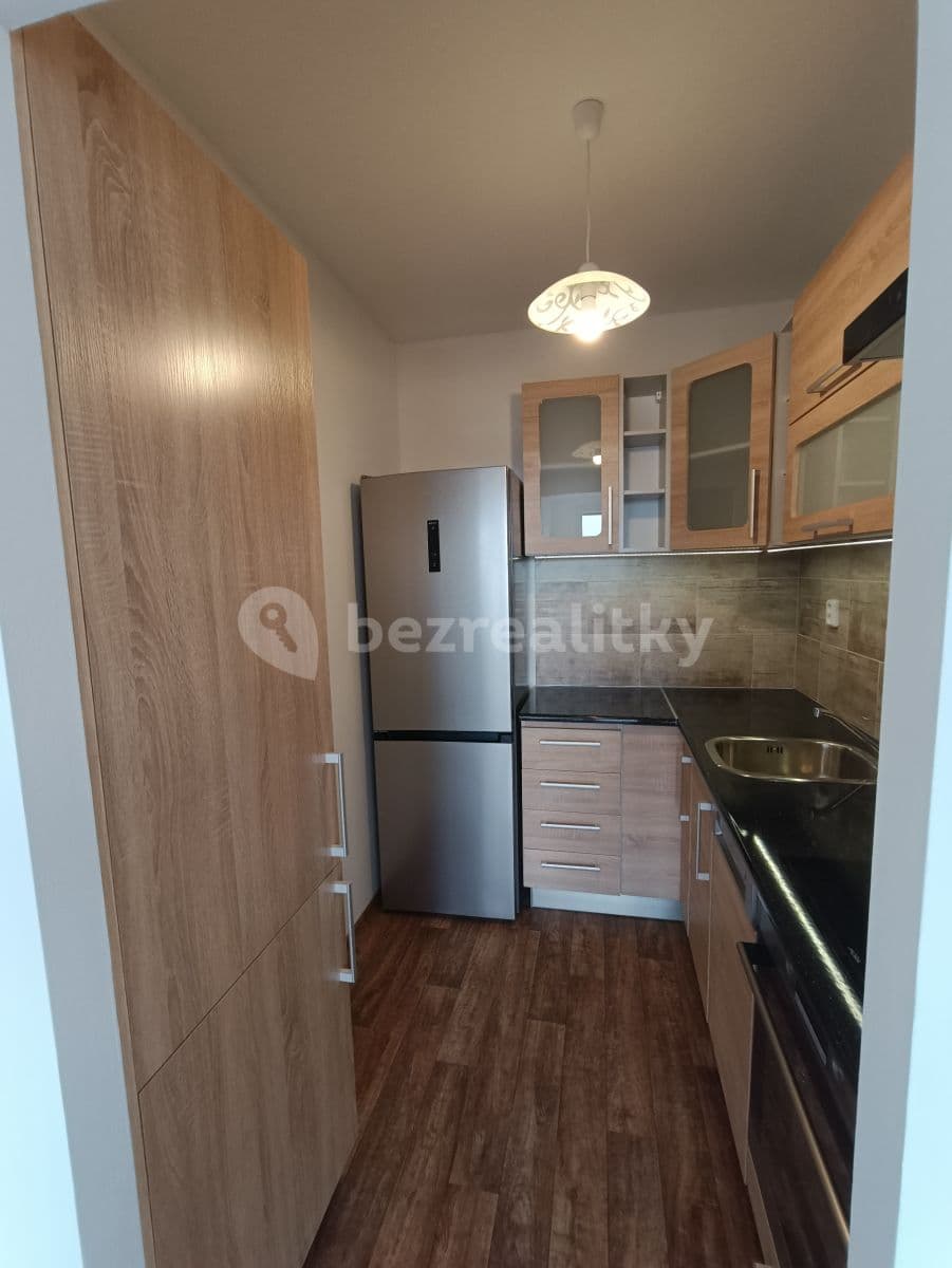 Pronájem bytu 2+kk 43 m², Famfulíkova, Praha, Praha Pronájem bytu 2+kk 43 m², Famfulíkova, Praha, Praha
