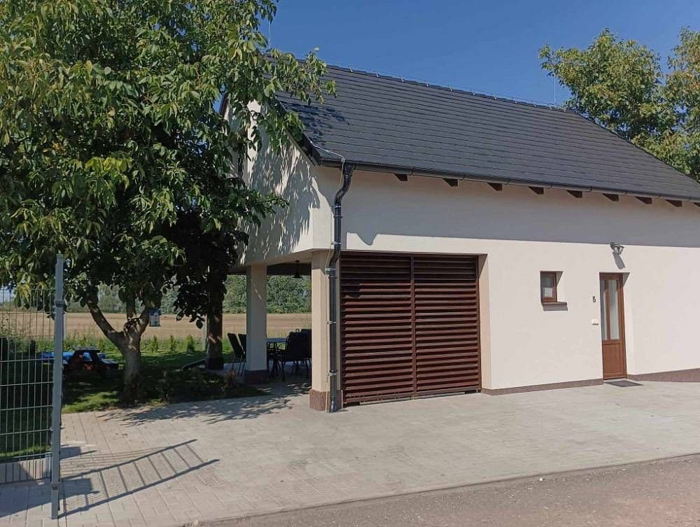 Pronájem chaty, chalupy, Milovice, Jihomoravský kraj Pronájem chaty, chalupy, Milovice, Jihomoravský kraj