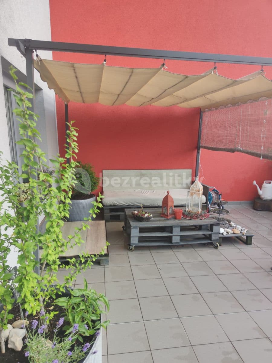 Pronájem bytu 1+1 33 m², Wiesenthalova, Praha, Praha Pronájem bytu 1+1 33 m², Wiesenthalova, Praha, Praha