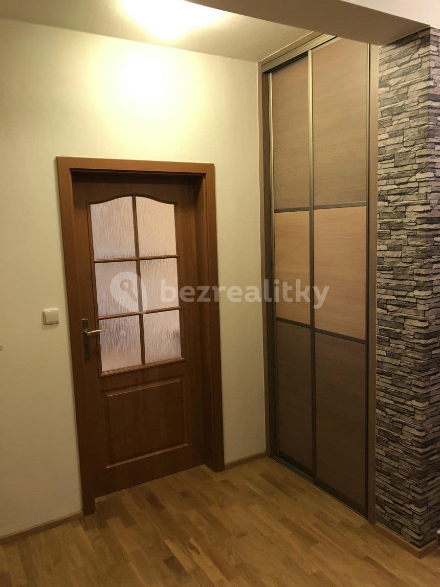 Pronájem bytu 3+kk 88 m², U Ježíška, Plzeň, Plzeňský kraj Pronájem bytu 3+kk 88 m², U Ježíška, Plzeň, Plzeňský kraj