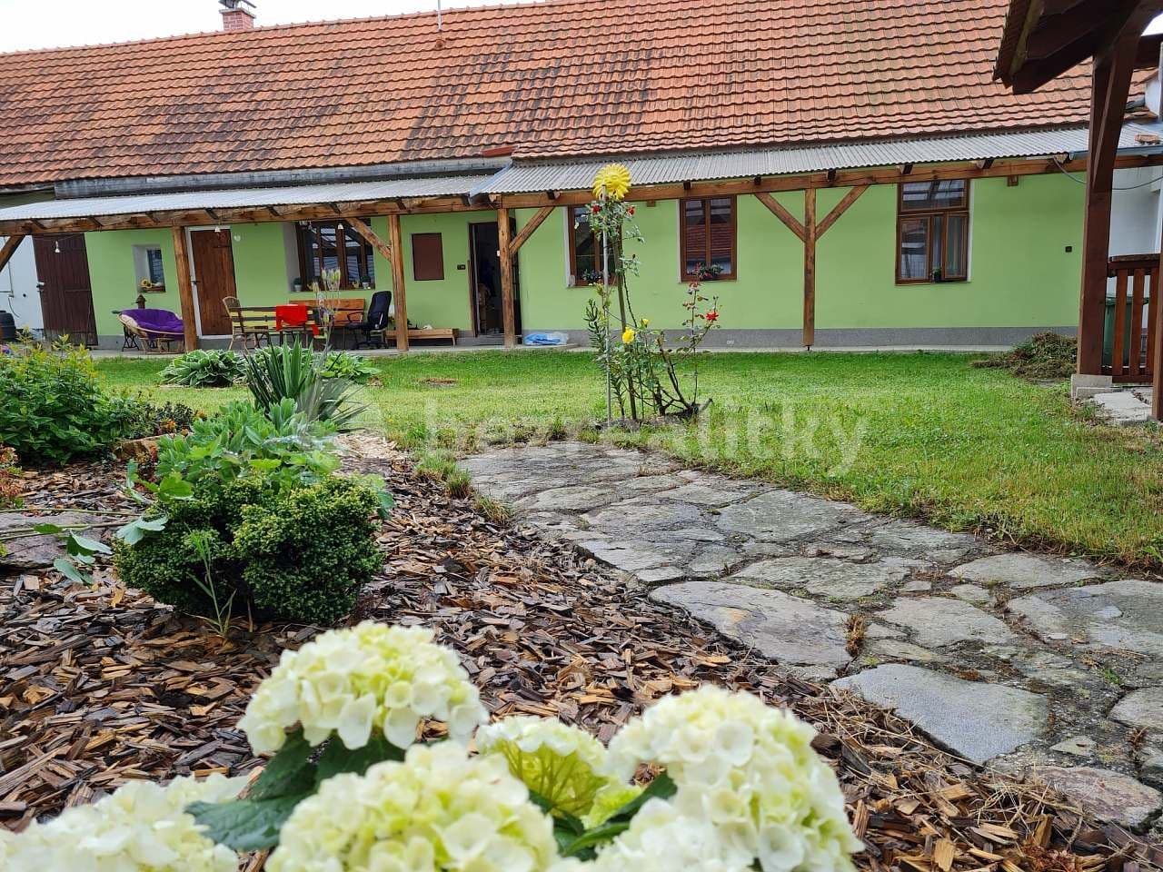 Pronájem chaty, chalupy, Mažice, Jihočeský kraj Pronájem chaty, chalupy, Mažice, Jihočeský kraj