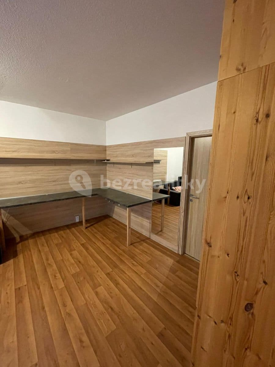 Pronájem bytu 3+1 75 m², Vlnařská, Liberec, Liberecký kraj Pronájem bytu 3+1 75 m², Vlnařská, Liberec, Liberecký kraj