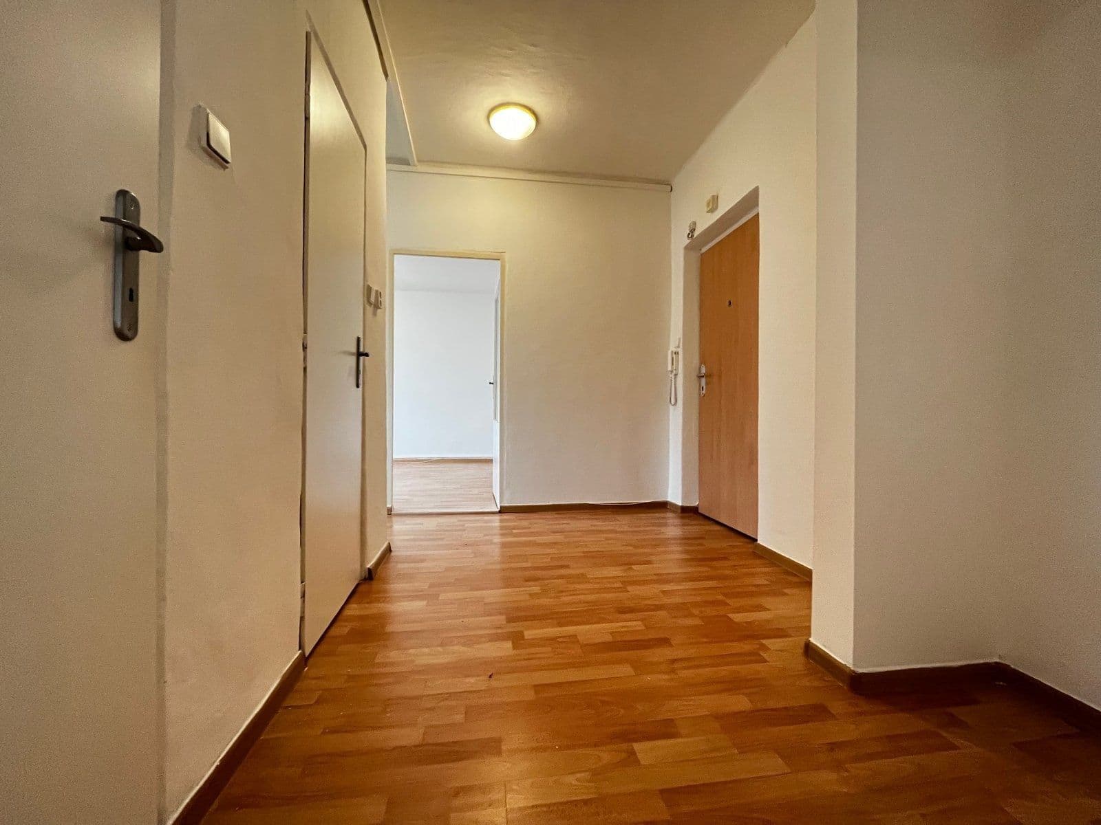 Pronájem bytu 2+1 52 m², Ruská, Karviná, Moravskoslezský kraj Pronájem bytu 2+1 52 m², Ruská, Karviná, Moravskoslezský kraj