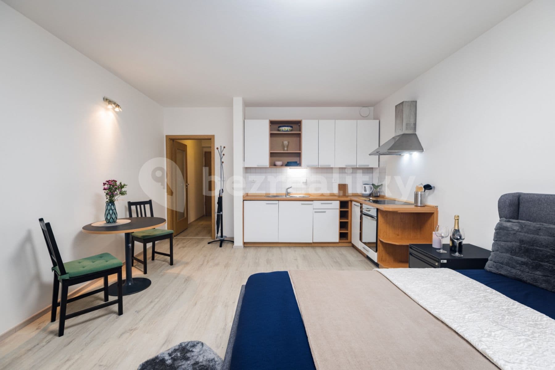 Pronájem bytu 1+kk 30 m², Kališnická, Praha, Praha Pronájem bytu 1+kk 30 m², Kališnická, Praha, Praha