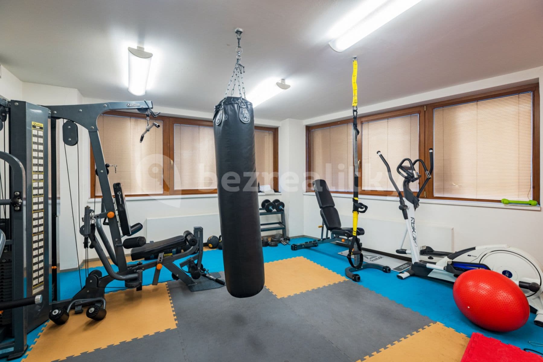 Pronájem bytu 1+kk 30 m², Kališnická, Praha, Praha Pronájem bytu 1+kk 30 m², Kališnická, Praha, Praha