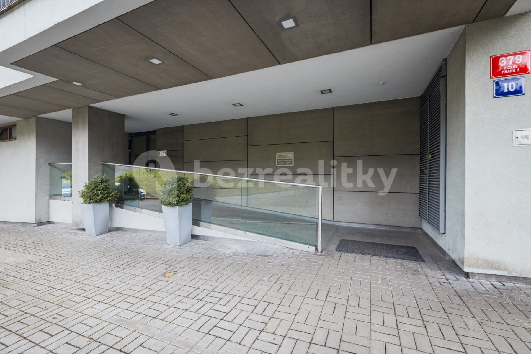 Pronájem bytu 1+kk 30 m², Kališnická, Praha, Praha Pronájem bytu 1+kk 30 m², Kališnická, Praha, Praha