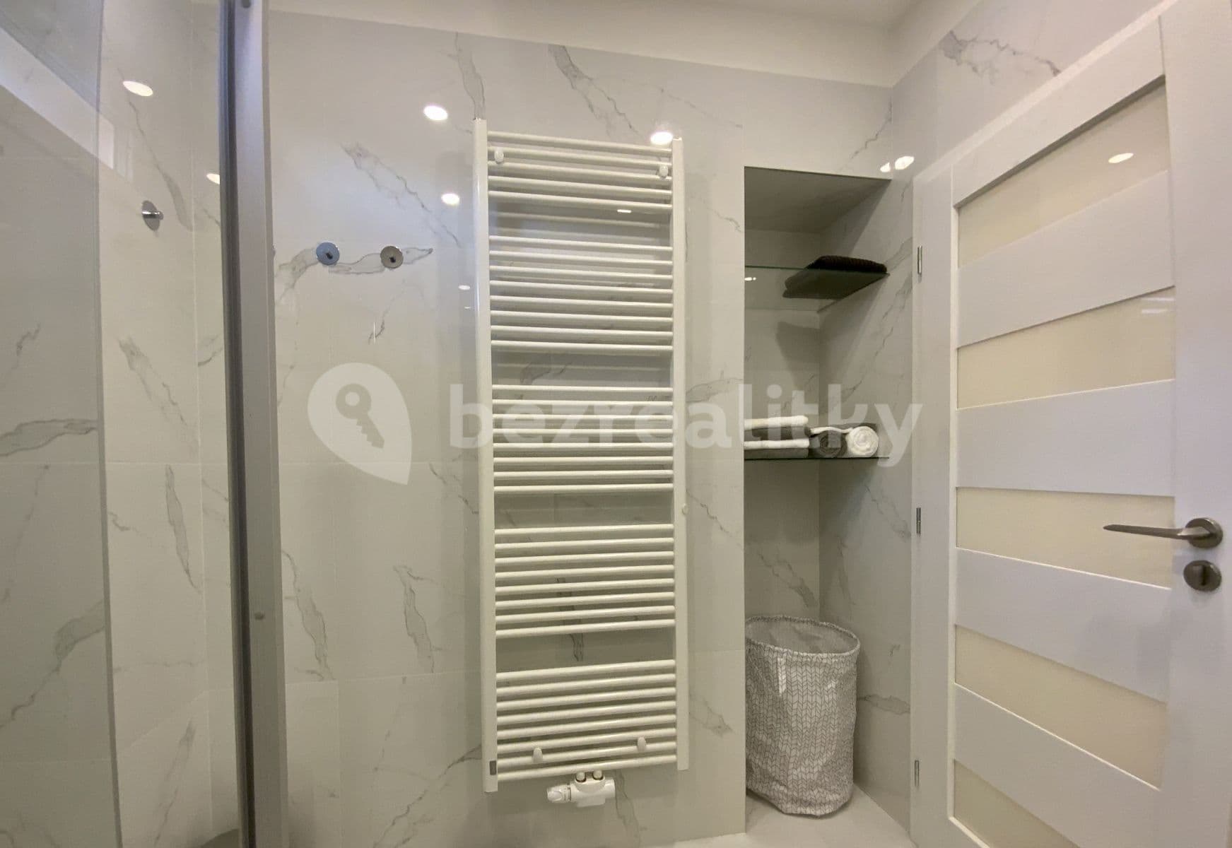 Pronájem bytu 2+kk 50 m², K Vodojemu, Praha, Praha Pronájem bytu 2+kk 50 m², K Vodojemu, Praha, Praha