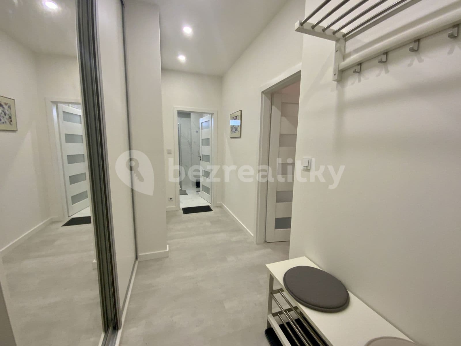 Pronájem bytu 2+kk 50 m², K Vodojemu, Praha, Praha Pronájem bytu 2+kk 50 m², K Vodojemu, Praha, Praha