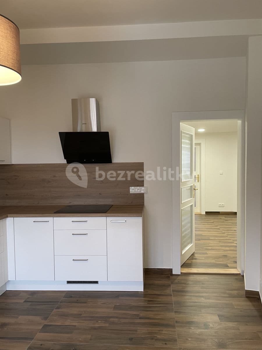 Pronájem bytu 3+1 90 m², Norská, Praha, Praha Pronájem bytu 3+1 90 m², Norská, Praha, Praha