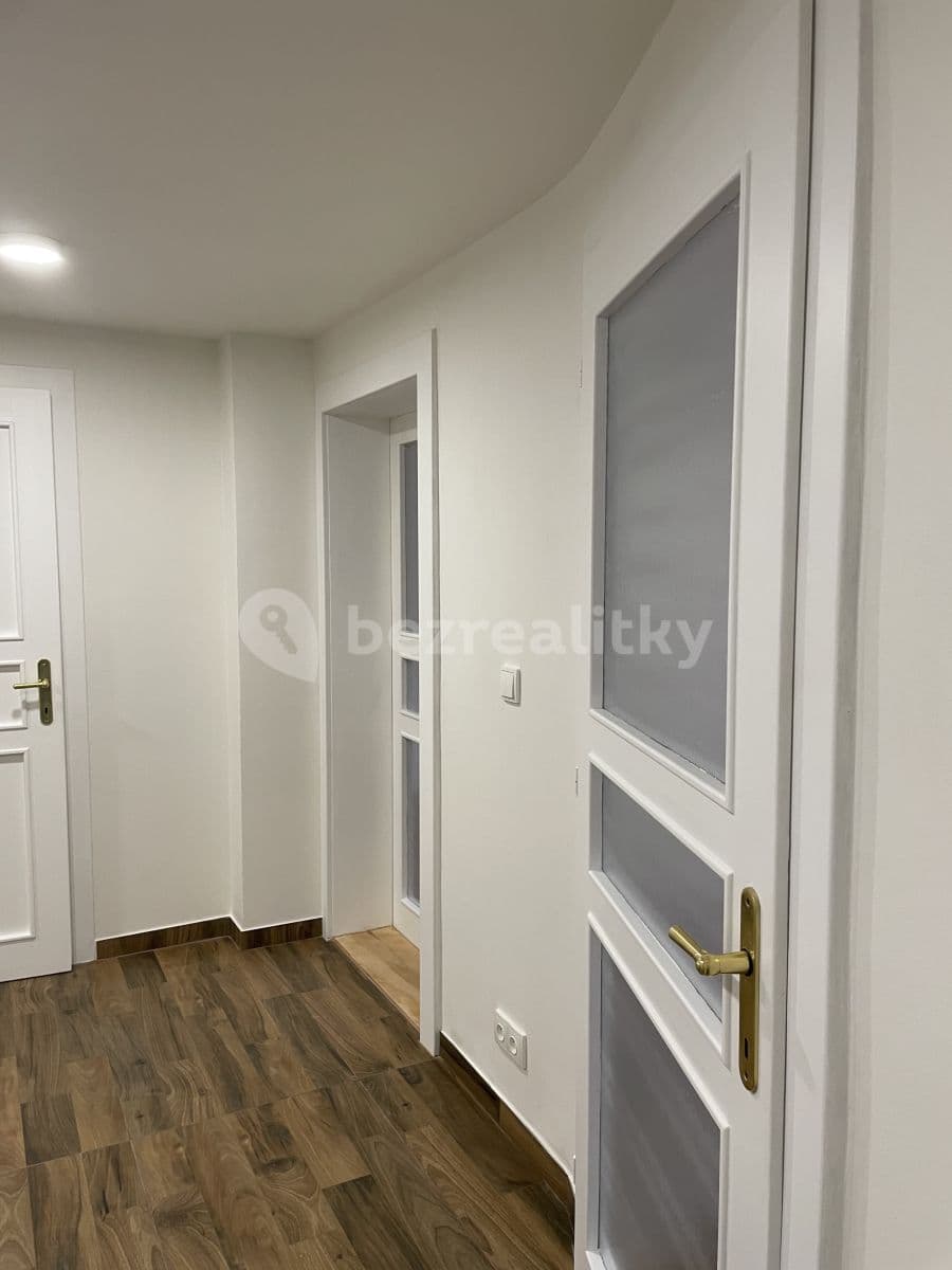 Pronájem bytu 3+1 90 m², Norská, Praha, Praha Pronájem bytu 3+1 90 m², Norská, Praha, Praha