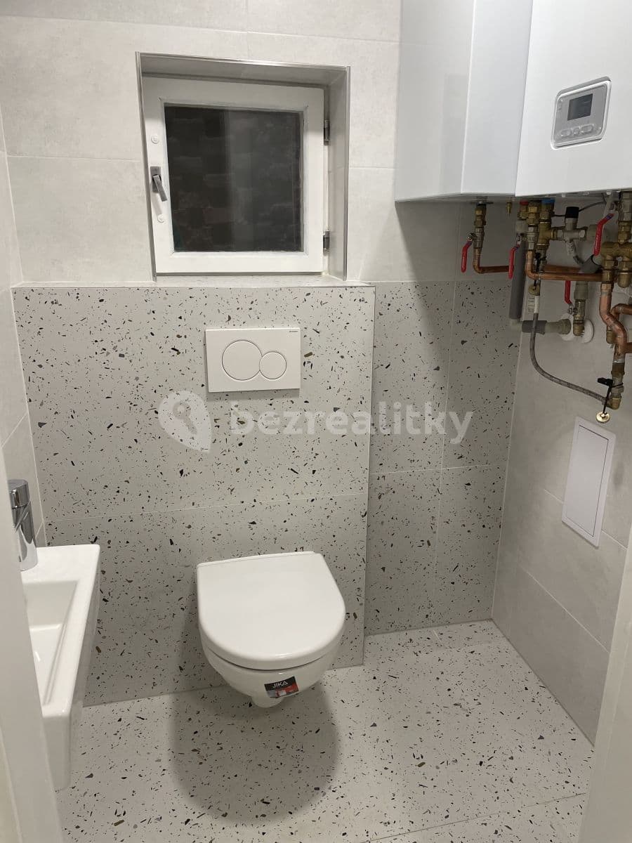 Pronájem bytu 3+1 90 m², Norská, Praha, Praha Pronájem bytu 3+1 90 m², Norská, Praha, Praha