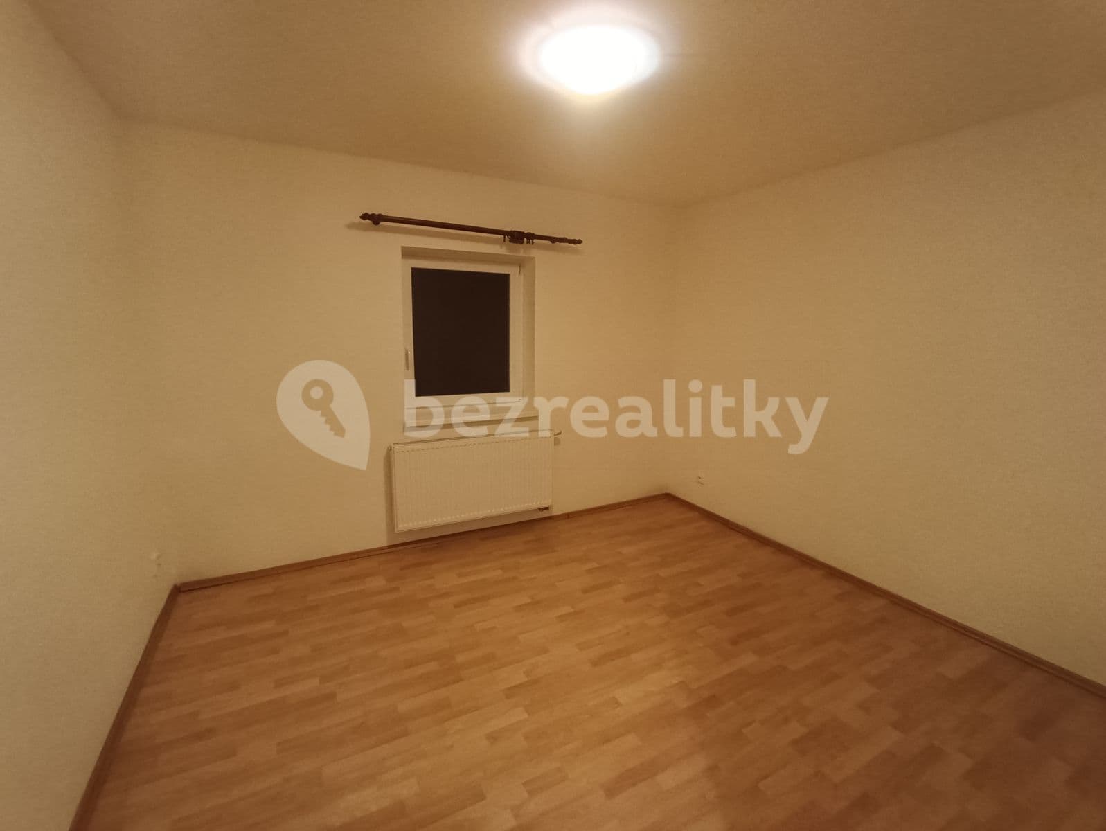 Pronájem bytu 2+kk 65 m², Révová, Plzeň, Plzeňský kraj Pronájem bytu 2+kk 65 m², Révová, Plzeň, Plzeňský kraj