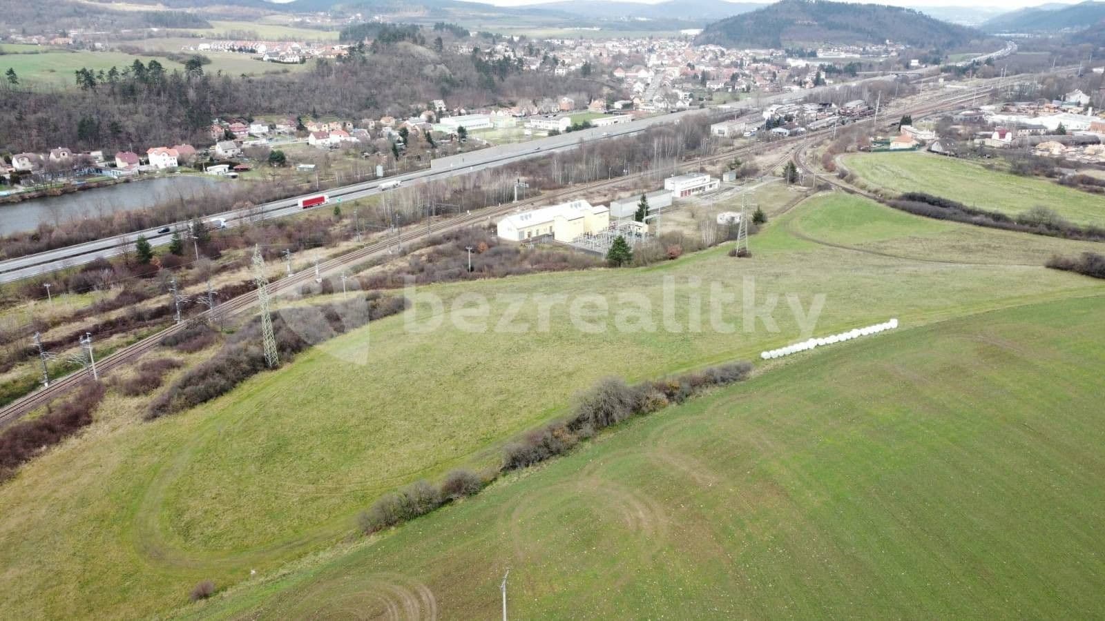 Prodej pozemku 11.145 m², Zdice, Středočeský kraj