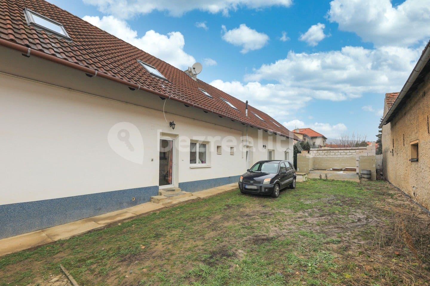 Prodej domu 260 m², pozemek 380 m², Drozdov, Středočeský kraj