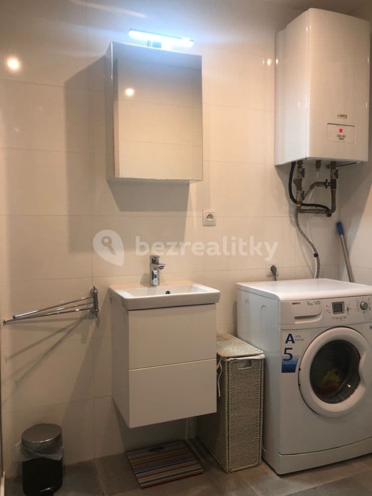 Pronájem bytu 2+kk 45 m², Lyčkovo náměstí, Praha, Praha Pronájem bytu 2+kk 45 m², Lyčkovo náměstí, Praha, Praha