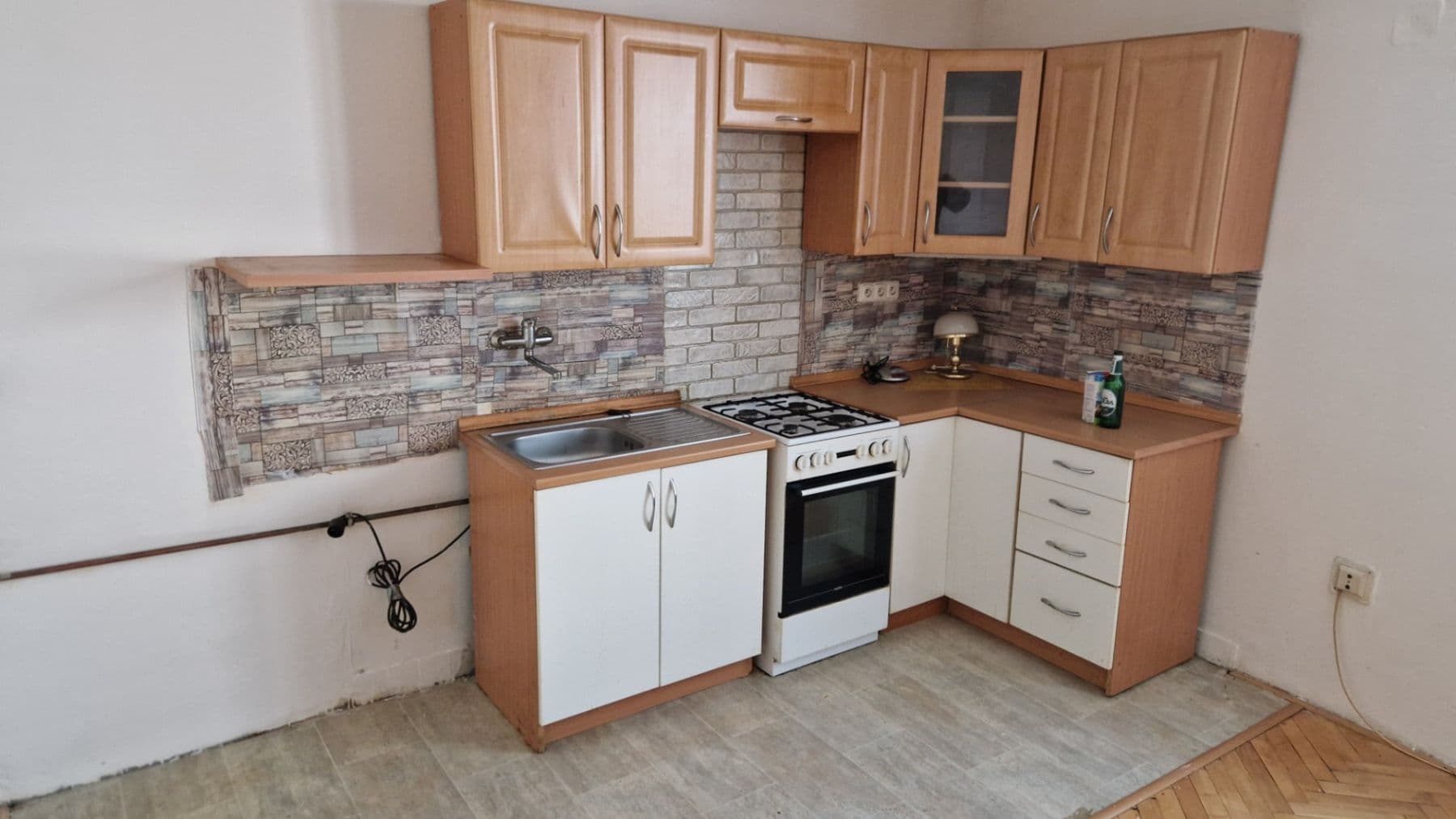 Pronájem bytu 2+kk 45 m², Praskova, Olomouc, Olomoucký kraj Pronájem bytu 2+kk 45 m², Praskova, Olomouc, Olomoucký kraj