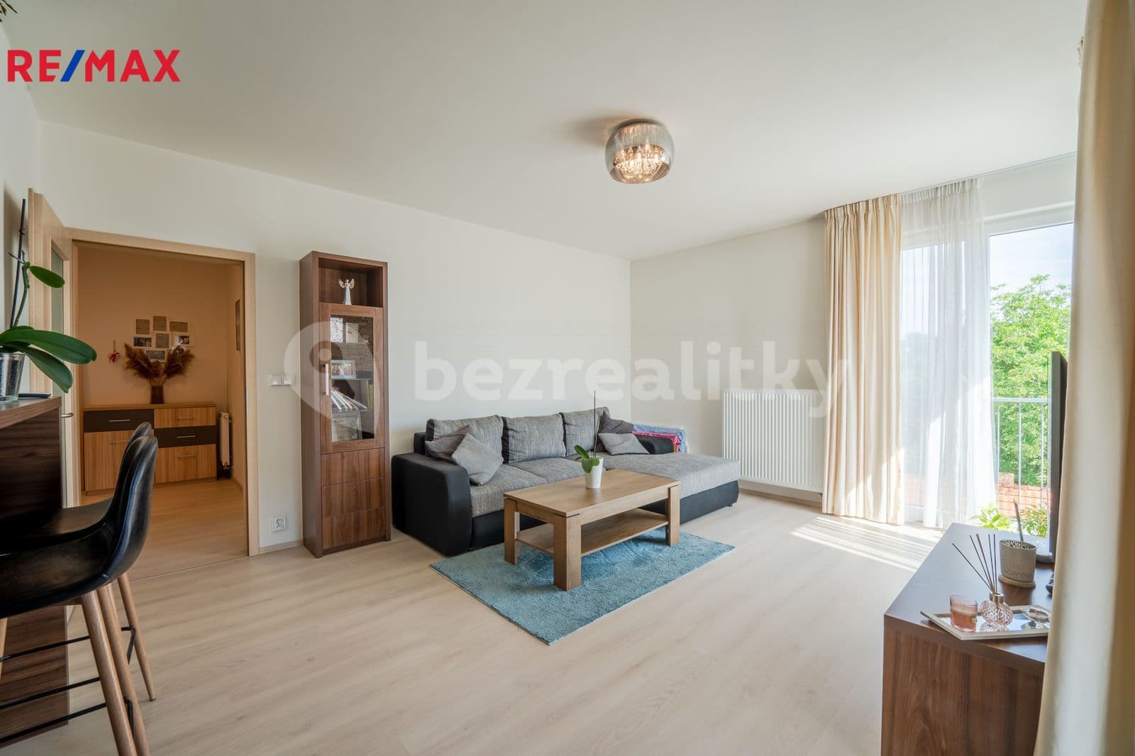 Pronájem bytu 2+kk 76 m², Na Návsi, Zbuzany, Středočeský kraj Pronájem bytu 2+kk 76 m², Na Návsi, Zbuzany, Středočeský kraj