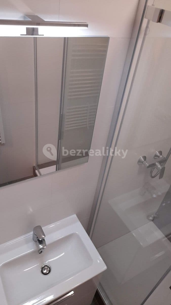Pronájem bytu 1+kk 33 m², Vondroušova, Praha, Praha Pronájem bytu 1+kk 33 m², Vondroušova, Praha, Praha