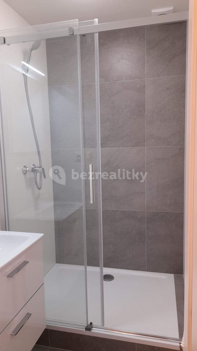 Pronájem bytu 1+kk 33 m², Vondroušova, Praha, Praha Pronájem bytu 1+kk 33 m², Vondroušova, Praha, Praha