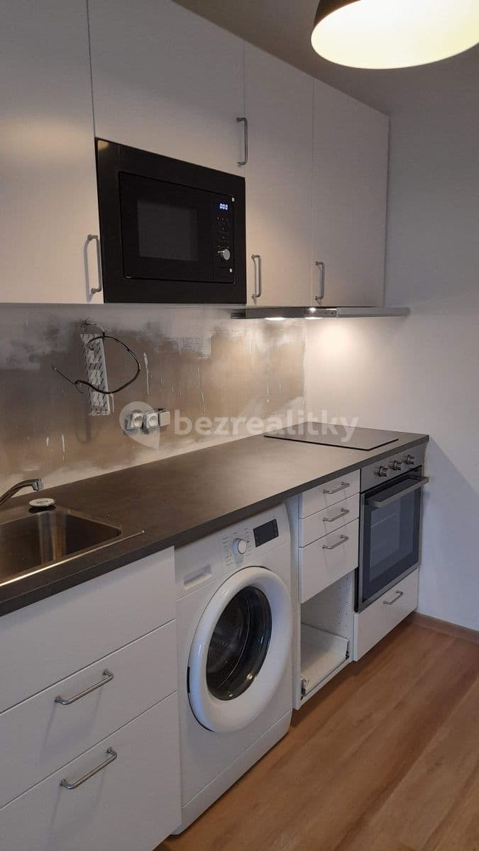 Pronájem bytu 1+kk 33 m², Vondroušova, Praha, Praha Pronájem bytu 1+kk 33 m², Vondroušova, Praha, Praha